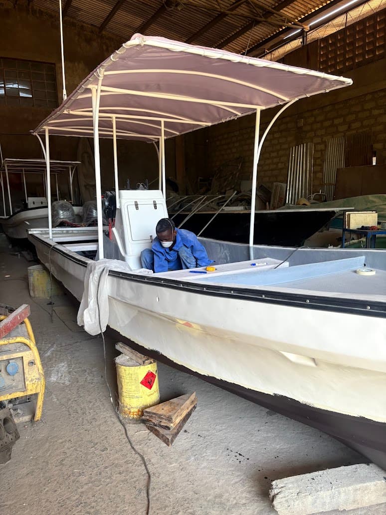 Fiberglass Boat Building (14ft–42ft)